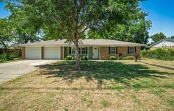 496 W Jefferson Street, Van Alstyne, TX 75495
