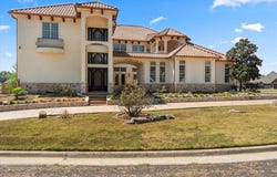 224 Kathryn Court, Mount Pleasant, TX 75455