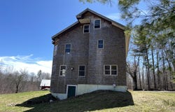 20 Bean Hill, Harmony, ME 04942