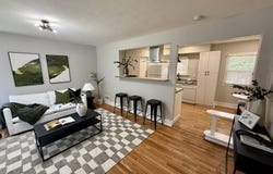 9036 SE WASHINGTON ST, Portland, OR 97216