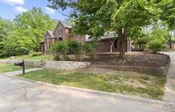 1725 Windsor Ct, IowaCity, IA 52245