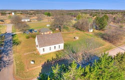 201 W 4th Street, Arcadia, OK 73007