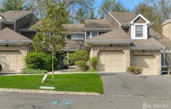 21 Briarwood Court, South Brunswick, NJ 08540