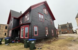 409 3rd St, Algoma, WI 54201