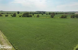 5544 IA 22, Lone Tree, IA 52755