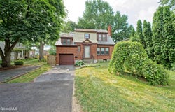 5 Kakely Street, Albany, NY 12208