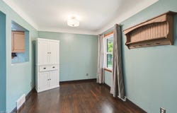 8908 Falls Lane, Broadview Heights, OH 44147