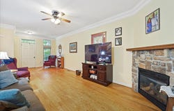 947 QUAIL RUN DRIVE DRIVE, WAYNESBORO, PA 17268