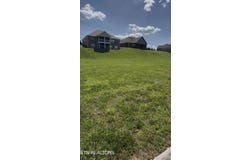 562 Charleston, Loudon, TN 37774