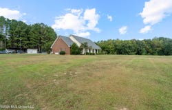 12027 County Road 280, Vossburg, MS 39366