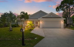 4212 SW Winslow Street, Port Saint Lucie, FL 34953