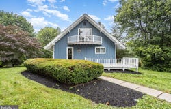 15 PEMBERTON DRIVE, EAST BERLIN, PA 17316