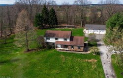 13752 Columbiana Canfield Road, Columbiana, OH 44408