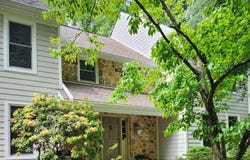 1067 HEARTSEASE DR, WEST CHESTER, PA 19382