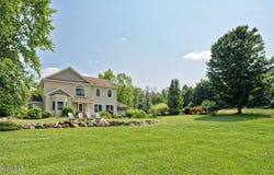 672 Lakeview Road, Broadalbin, NY 12025