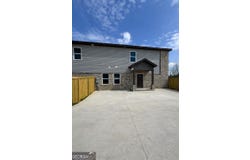 260 Beau Claire Circle, Byron, GA 31008