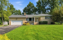 6987 White Oak Drive, Hubbard, OH 44425