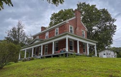 61 Caprine Ln, Independence, VA 24348