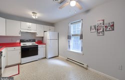 43 SANDSTONE COURT, LITITZ, PA 17543