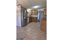 1404 SNARES Way, BEAR, DE 19701