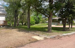 702 S Sanborn, Chamberlain, SD 57325