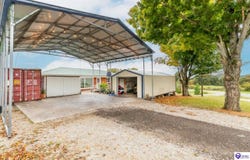 7442 N Jackson Highway, Magnolia, KY 42757