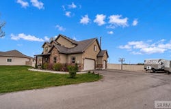2424 E Timberview Circle, Idaho Falls, ID 83401
