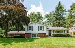 30135 Old Bedford Street, Farmington Hills, MI 48331