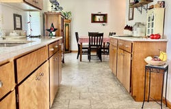 1416 HAGEMANN Avenue, Burlington, IA 52601