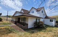 1012 Hwy 12, Pomeroy, WA 99347
