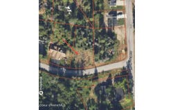 102 Memory Ln, Pinehurst, ID 83850