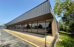 1040  E Stearns  ST, Fayetteville, AR 72703
