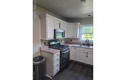 42 Hartley Street, Lapeer, MI 48446