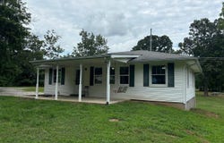 124 Worley Lane, Brandenburg, KY 40108