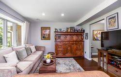 165 Hague Boulevard, Glenmont, NY 12077