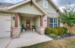 112 Kens Court, Pilot Point, TX 76258