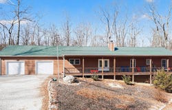 4085 Corinth Road, LaFayette, GA 30728