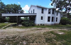 1105 Lay Avenue, Warsaw, MO 65355