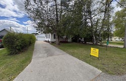 190 E Spruce Street, Harrison, MI 48625