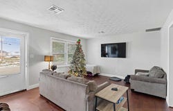 708 Elm St, Cloverport, KY 40111