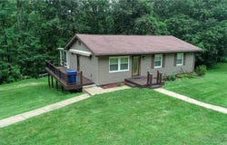 3126 Harding Lane, Cambridge, OH 43725