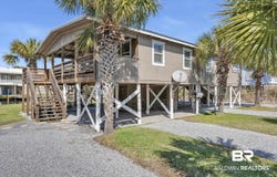 120 W 3rd Avenue, Gulf Shores, AL 36542