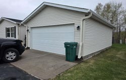 13 Spruce Dr, Duluth, MN 55810