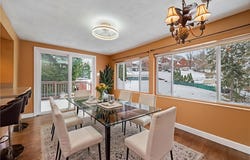 4706 E Willock Rd, Whitehall, PA 15227