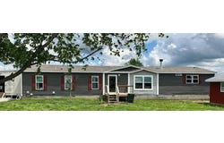 16762 E Lady Road, Nevada, MO 64772