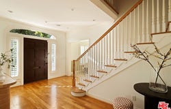 950 S Longwood Ave, Los Angeles, CA 90019