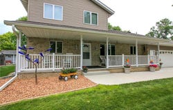 1029 Goebel Street SW, Hutchinson, MN 55350