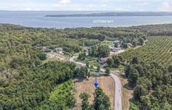 1912 N Blue Water Court, Suttons Bay, MI 49682