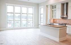600 Carraway Crossing, Chapel Hill, NC 27516