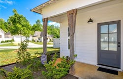 1297 FOX TAIL Lane, OPELIKA, AL 36801
